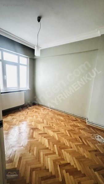 Okçu Gayrimenkulden Yeşilköy'de Sahile Çok Yakın Boş 3+1 Ara Kat — fotoğraf 17