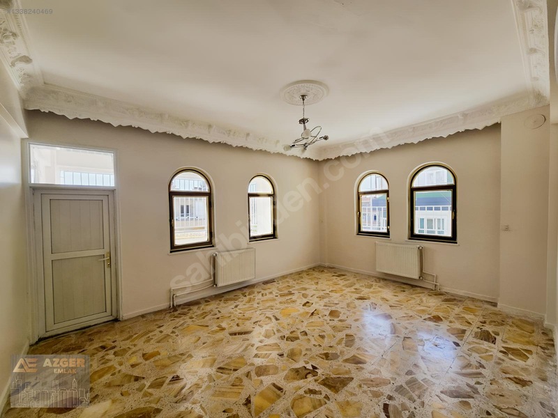 Ali Azger'den Yenişehir'de Kiralık 4+1 Daire — fotoğraf 6