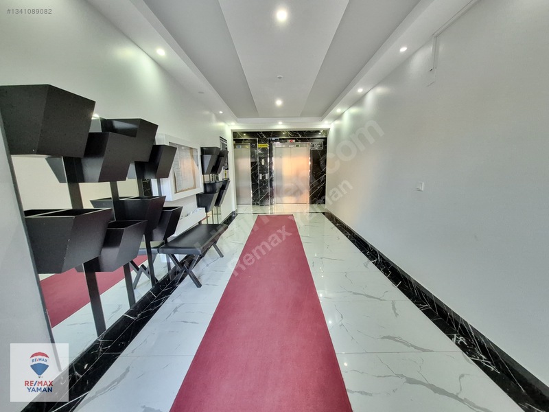 Manzara Kartal'da Havuz Manzaralı 2+1 Satılık Daire — fotoğraf 44
