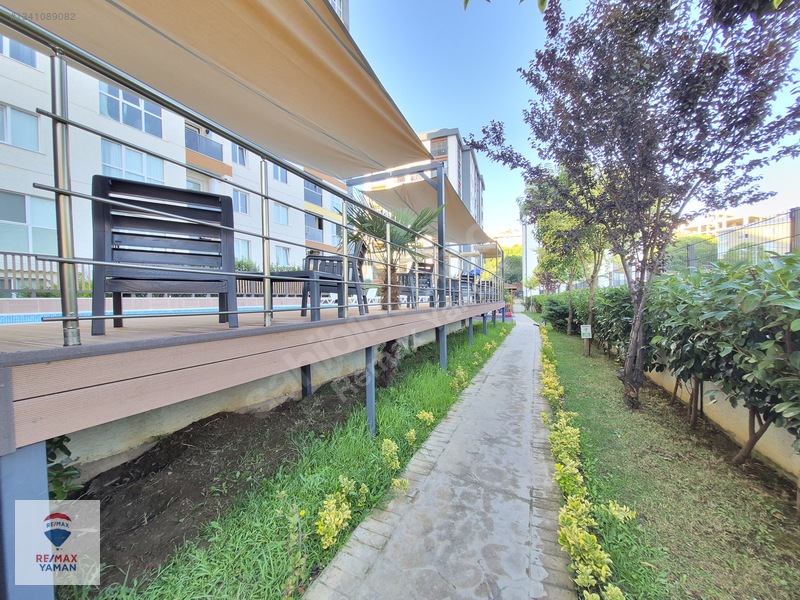 Manzara Kartal'da Havuz Manzaralı 2+1 Satılık Daire — fotoğraf 51