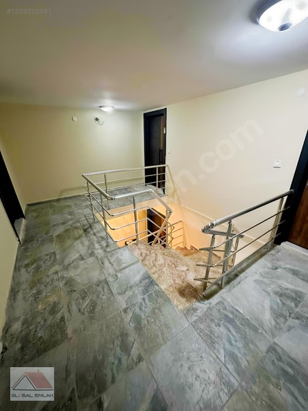 Fatih Eczanesi Arkasında Uygun Fiyat Sıfır Apart — fotoğraf 2