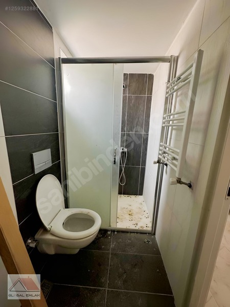 Fatih Eczanesi Arkasında Uygun Fiyat Sıfır Apart — fotoğraf 8