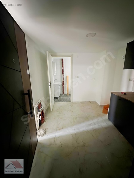Fatih Eczanesi Arkasında Uygun Fiyat Sıfır Apart — fotoğraf 12