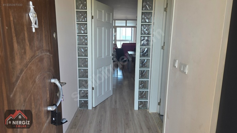 Adabükü Boğaziçi'nde Güzel Konumda Üst Kat 2+2 Satılık Daire — fotoğraf 5
