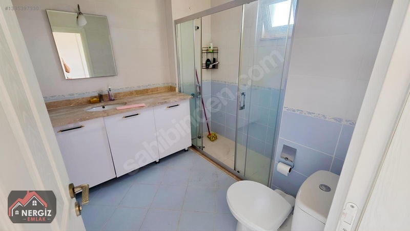 Adabükü Boğaziçi'nde Güzel Konumda Üst Kat 2+2 Satılık Daire — fotoğraf 8