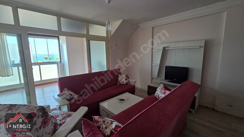 Adabükü Boğaziçi'nde Güzel Konumda Üst Kat 2+2 Satılık Daire — fotoğraf 19