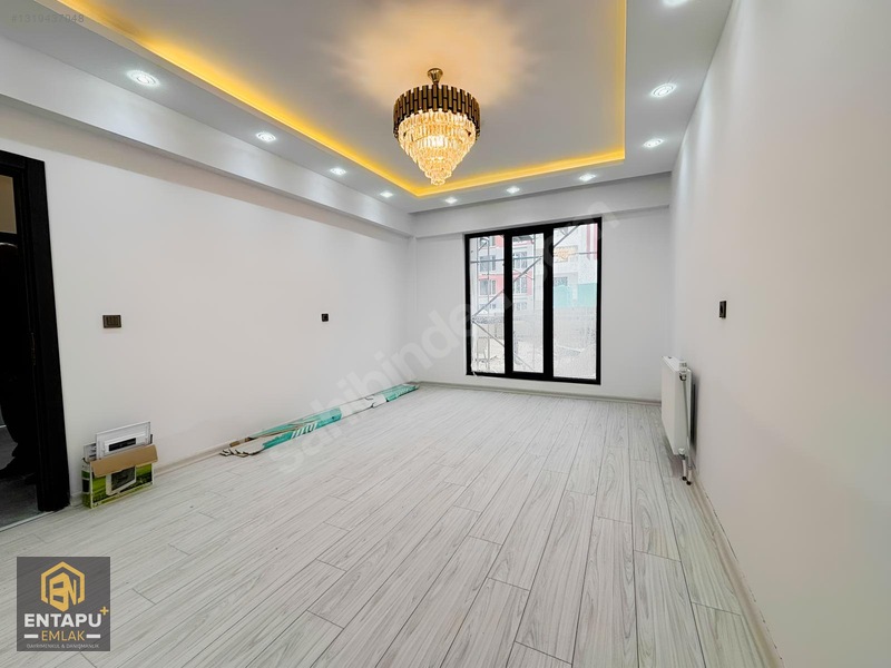 Entapu Emlaktan Fore Kazıklı Satılık Lüx Daire — fotoğraf 4