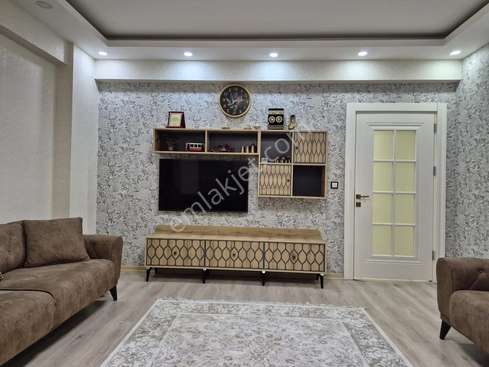 Roma Gayrimenkul'den Akbayır'da Ultra Geniş 2+1 Lüks Daire — fotoğraf 2