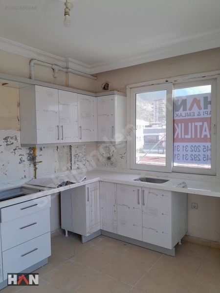 Han Yapı&emlak'tan Y.emre Mh'de Satılık 3+1 130mt² Arakat Daire — fotoğraf 5