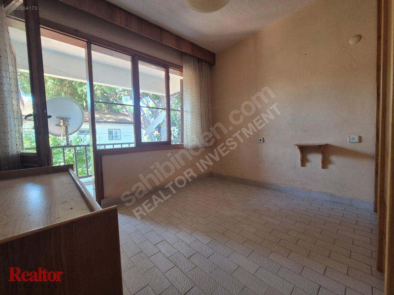 Kuşadası Mistur Sitesi Özel Plajlı Ve 160m² Bahçeli 3+1 Villa — fotoğraf 18
