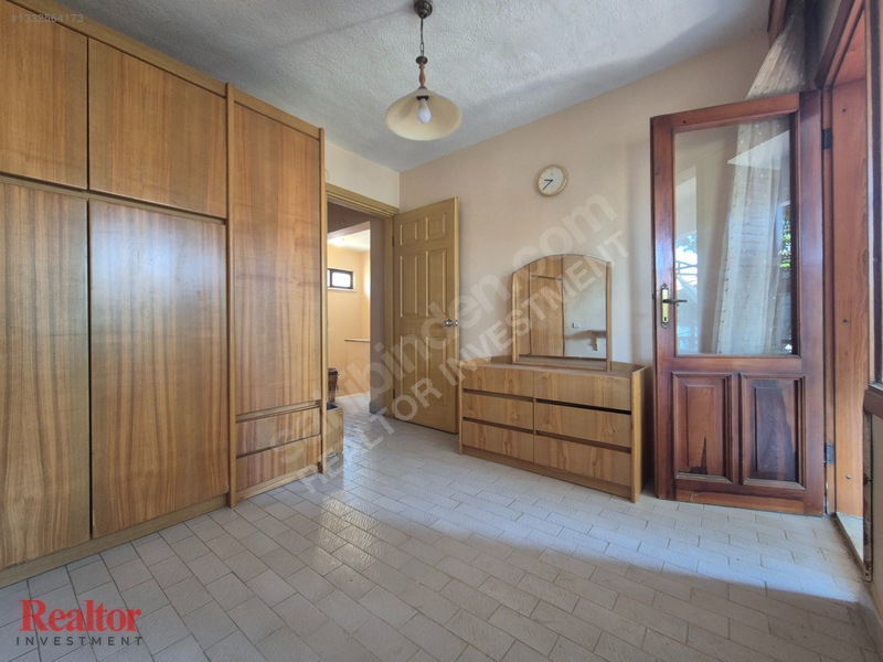 Kuşadası Mistur Sitesi Özel Plajlı Ve 160m² Bahçeli 3+1 Villa — fotoğraf 23