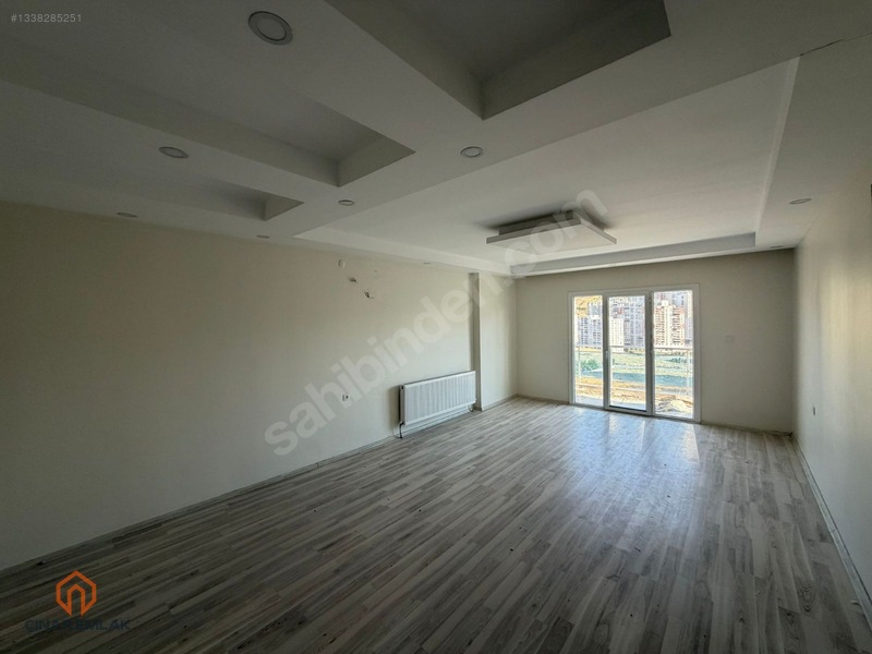 Cinar Emlaktan Yesilvadide Okullar Bolgesinde Kiralık 3+1 Daire — fotoğraf 5
