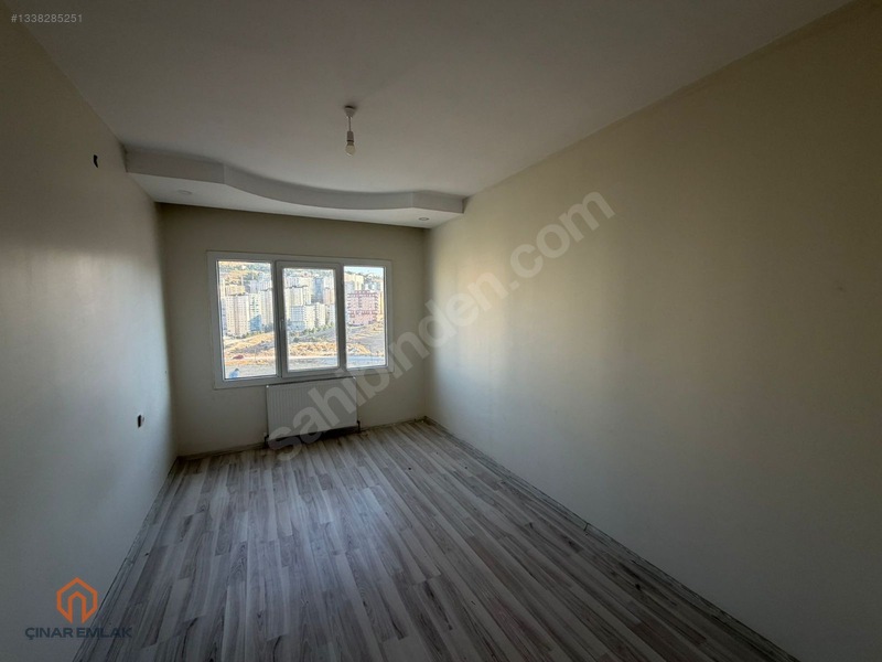 Cinar Emlaktan Yesilvadide Okullar Bolgesinde Kiralık 3+1 Daire — fotoğraf 6