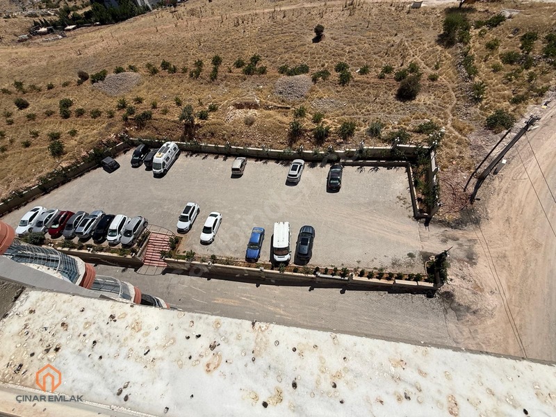 Cinar Emlaktan Yesilvadide Okullar Bolgesinde Kiralık 3+1 Daire — fotoğraf 13