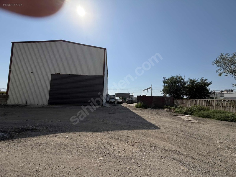 Turan Emlaktan Satılık Depo Ve Arsası — fotoğraf 3