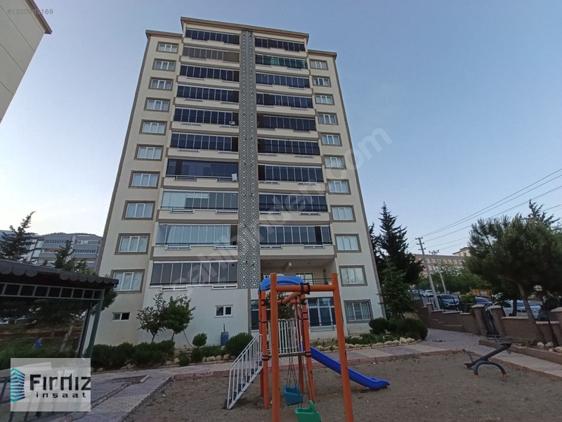 Fırnız Emlaktan Çocuk Hastanesi Üstünde Satılık Geniş 3+1 Daire — fotoğraf 2
