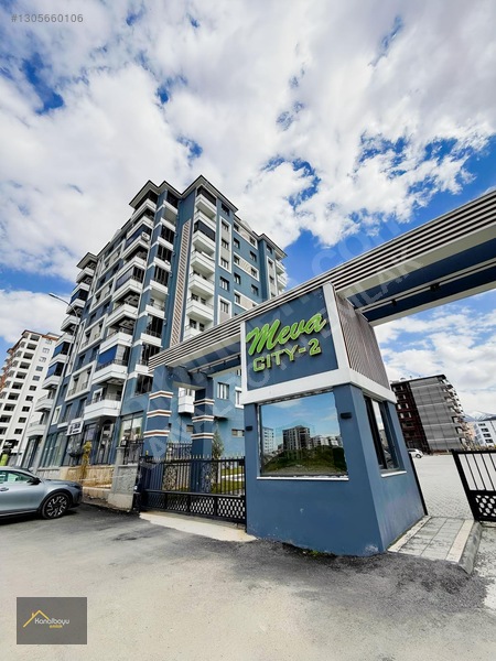 Güngör Caddesi'nde Satılık 4.5+1 Lüks Sıfır Daire — fotoğraf 3