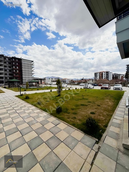 Güngör Caddesi'nde Satılık 4.5+1 Lüks Sıfır Daire — fotoğraf 4