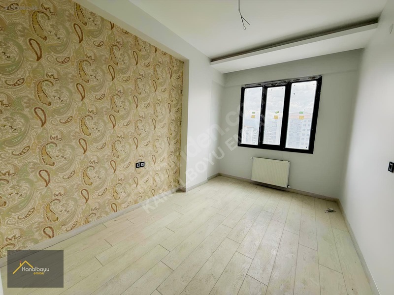 Güngör Caddesi'nde Satılık 4.5+1 Lüks Sıfır Daire — fotoğraf 16