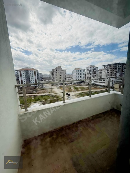 Güngör Caddesi'nde Satılık 4.5+1 Lüks Sıfır Daire — fotoğraf 17