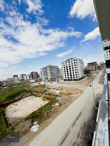 Güngör Caddesi'nde Satılık 4.5+1 Lüks Sıfır Daire — fotoğraf 32
