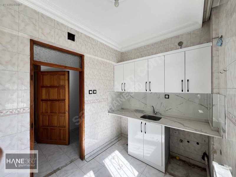 Güvenevlerde Bakımlı 2+1 Kiralık Daire — fotoğraf 5