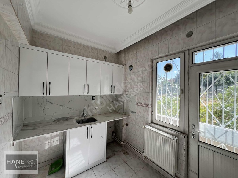 Güvenevlerde Bakımlı 2+1 Kiralık Daire — fotoğraf 6