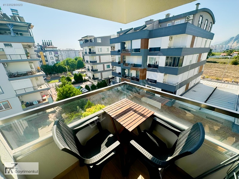Konyaaltı Liman'da Eşyalı, Güney Cephe, Havuzlu 1+1 Satılık Dair — fotoğraf 6