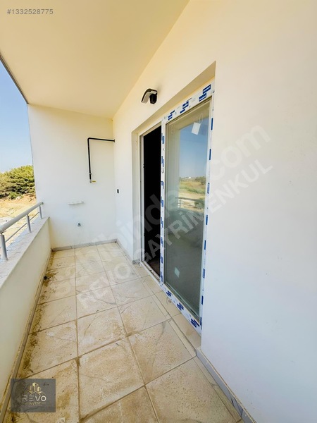 Revo'dan 2+1 Geniş Oturumlu Sıfır İskanlı Havuzlu Satılık Daire — fotoğraf 6
