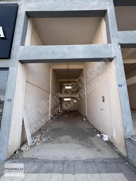Onkoloji Bulvarı'nda Satılık 90m² Dükkan — fotoğraf 4