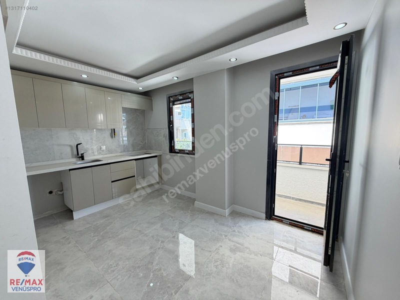 Bağlarbaşı Mah. Merkezi Konumda Lüks 3+1 185 M² Dubleks Daire — fotoğraf 8