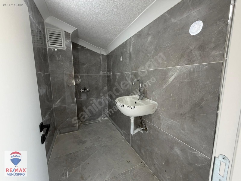 Bağlarbaşı Mah. Merkezi Konumda Lüks 3+1 185 M² Dubleks Daire — fotoğraf 21