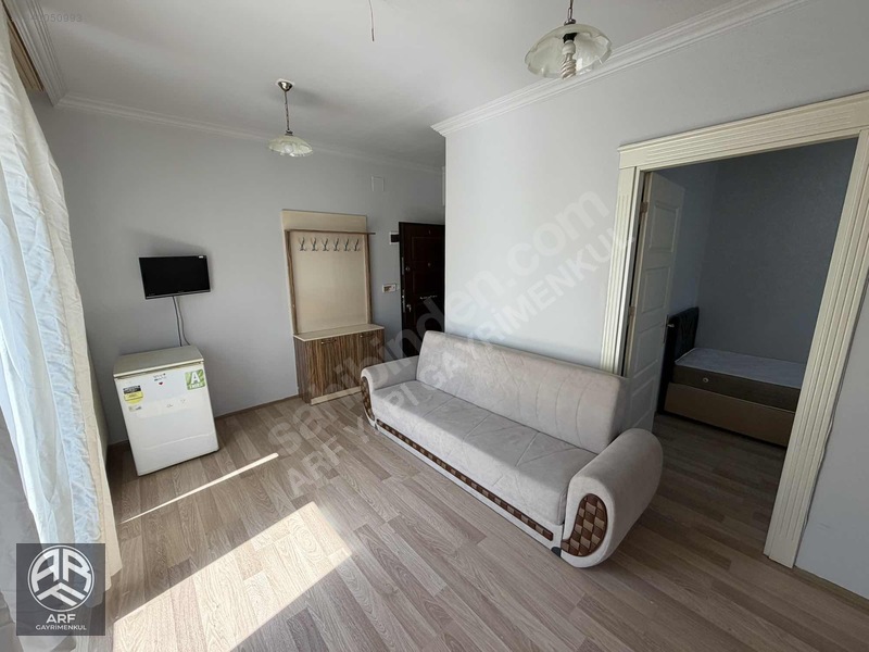 Arf'den Üniversite Civarı 1+1 Eşyalı Daire — fotoğraf 2
