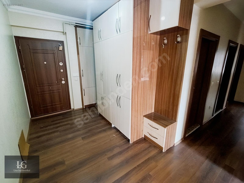 Liva Gayrimenkul'den Uygun Fiyata Satılık 4+1 — fotoğraf 4