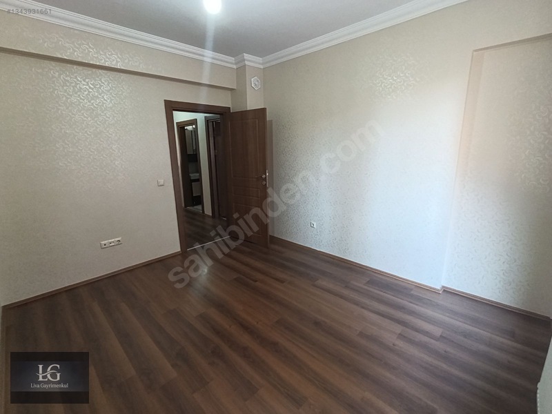 Liva Gayrimenkul'den Uygun Fiyata Satılık 4+1 — fotoğraf 9