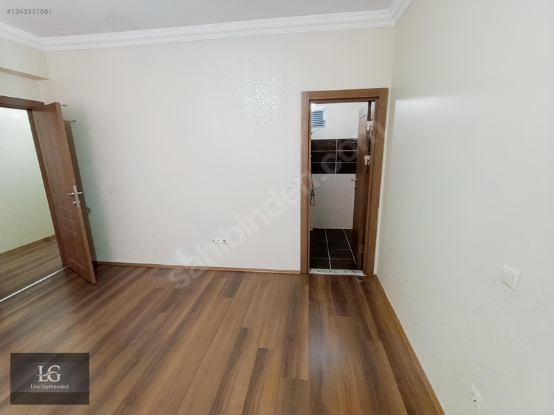 Liva Gayrimenkul'den Uygun Fiyata Satılık 4+1 — fotoğraf 11