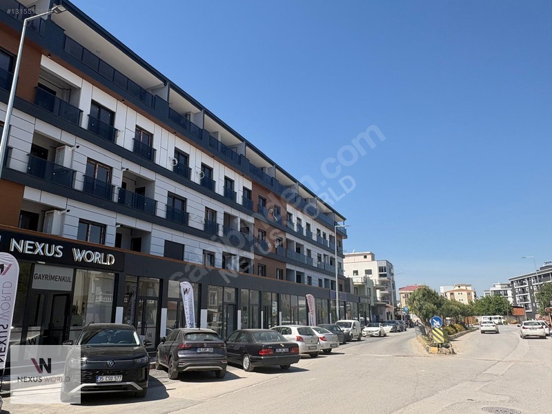 Menemen Seyrek'te Eşyalı Kiralık 1+1 Lüks Daire — fotoğraf 2