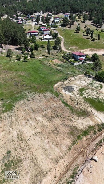 Selçuk Emlaktan Y.konacıkda Satılık 2 Parsel İmarlı Arsa