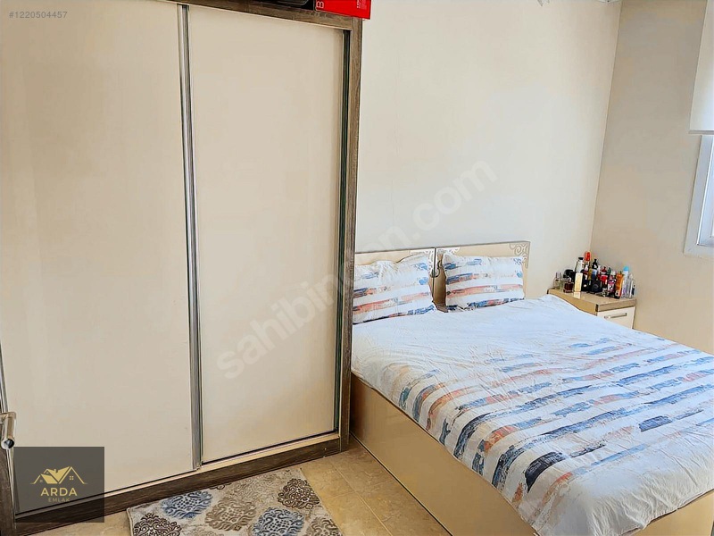 Arda'dan Çarşı Merkezde Eşyalı 1+1 Daire — fotoğraf 4