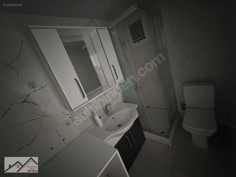 Hıdırlık Mahallesinde Bahçe Katı Önü Yeşil Alan -çok Ferah- 2+1 — fotoğraf 23