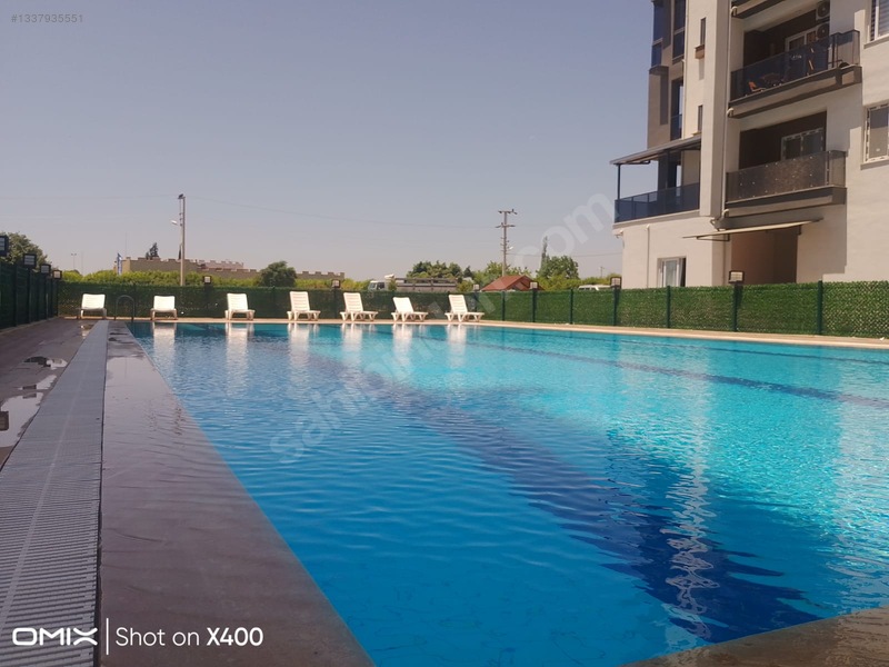 Erdemli Kargıpınarında Havuzlu Sitede 3+1 Kiralık Daire — fotoğraf 3