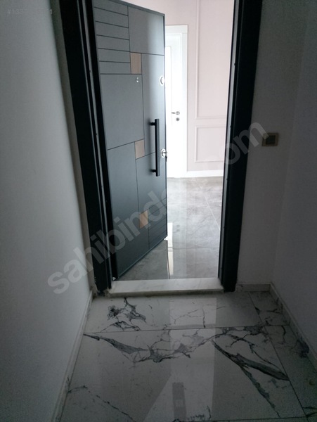 Erdemli Kargıpınarında Havuzlu Sitede 3+1 Kiralık Daire — fotoğraf 8