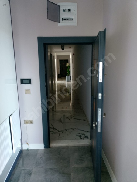 Erdemli Kargıpınarında Havuzlu Sitede 3+1 Kiralık Daire — fotoğraf 9