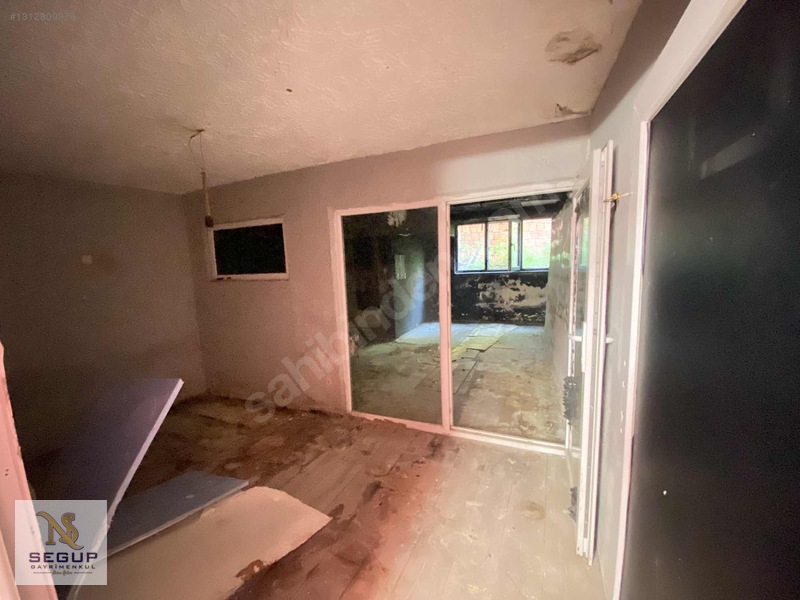Segup'tan Gazi Cadde'sine 2. Parsel 3 Katlı Satılık Bina (3) — fotoğraf 4