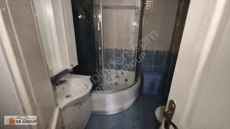 Karşıyakada Full Eşyalı 3+1 Kiralık Daire — fotoğraf 5