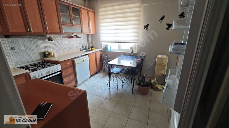 Karşıyakada Full Eşyalı 3+1 Kiralık Daire — fotoğraf 6