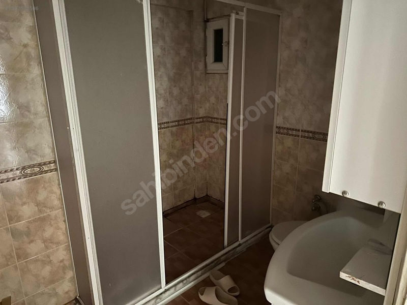 Siirt Aksoy Emlaktan Kıztepesinde 3+1 Satılık Daire — fotoğraf 12