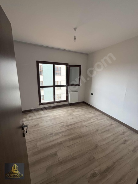 Güneyşehir 5.etapda Kiralik 2+1 Ara Kat Mukemmel Cepheli Daire — fotoğraf 18