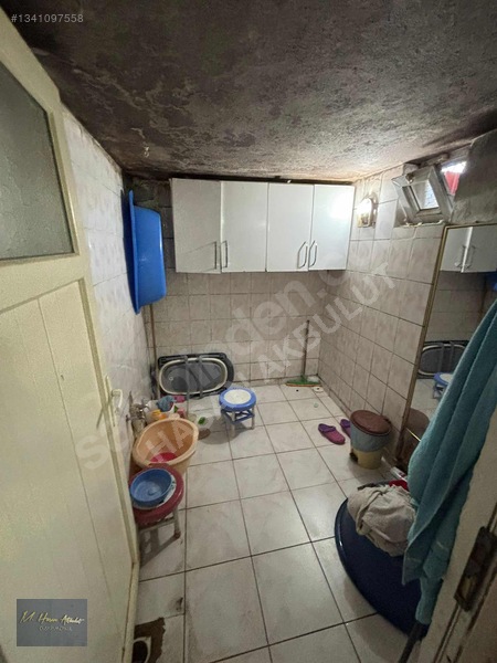 Özhan'dan Çarmuzu Mahallesi'de 3+1 Satılık Müstakil Bahçeli Ev — fotoğraf 17