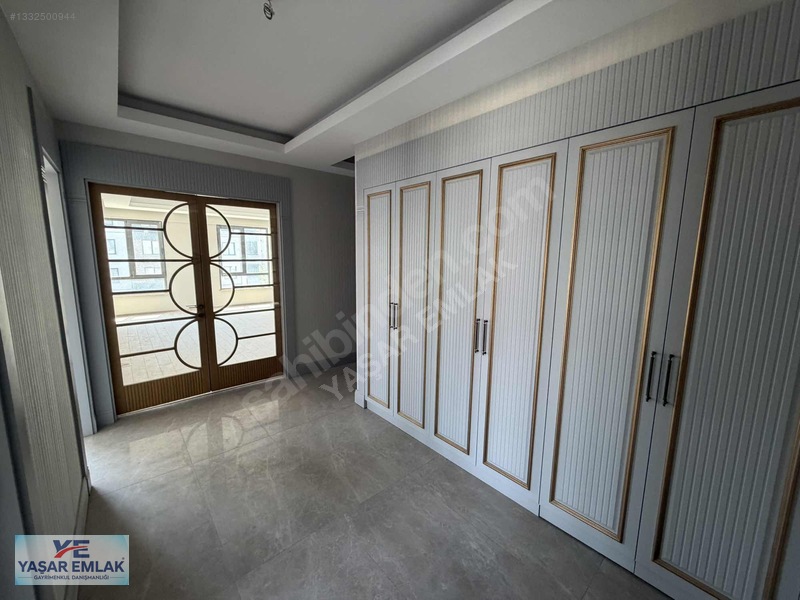 Osmangazi Mah. Düşük Katlı Site İçi 4.5+1 Satılık Daire